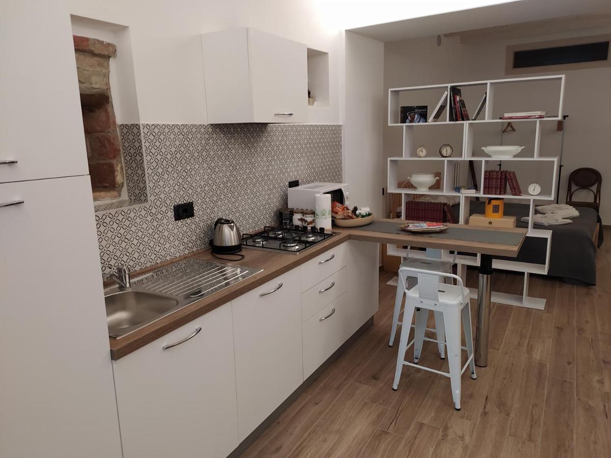 Casa Mantel Holiday Home Panoramic View In Langhe Novello Ngoại thất bức ảnh