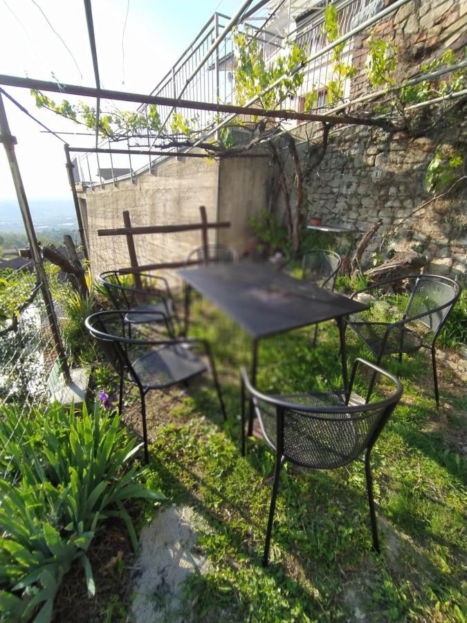 Casa Mantel Holiday Home Panoramic View In Langhe Novello Ngoại thất bức ảnh