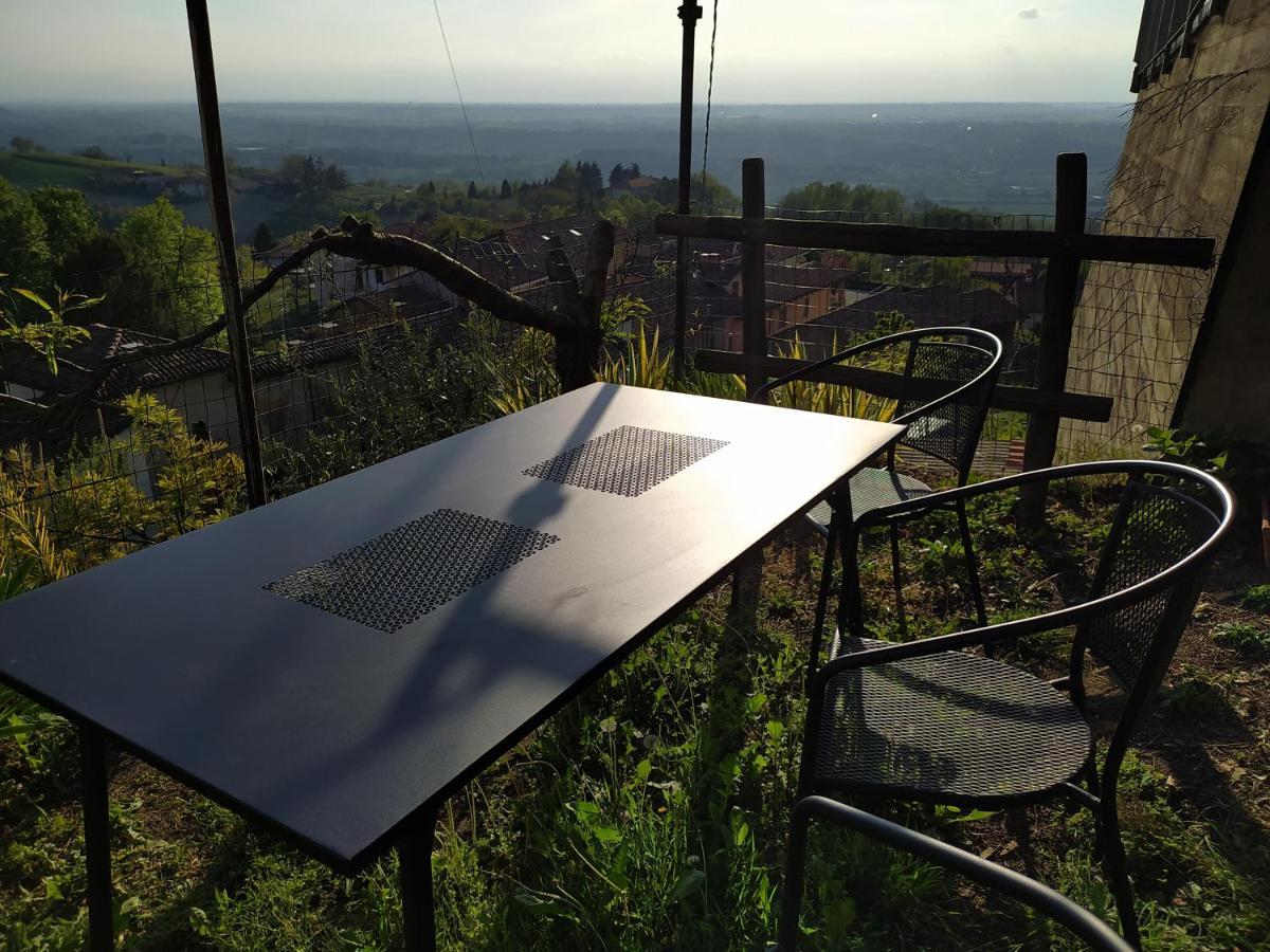 Casa Mantel Holiday Home Panoramic View In Langhe Novello Ngoại thất bức ảnh