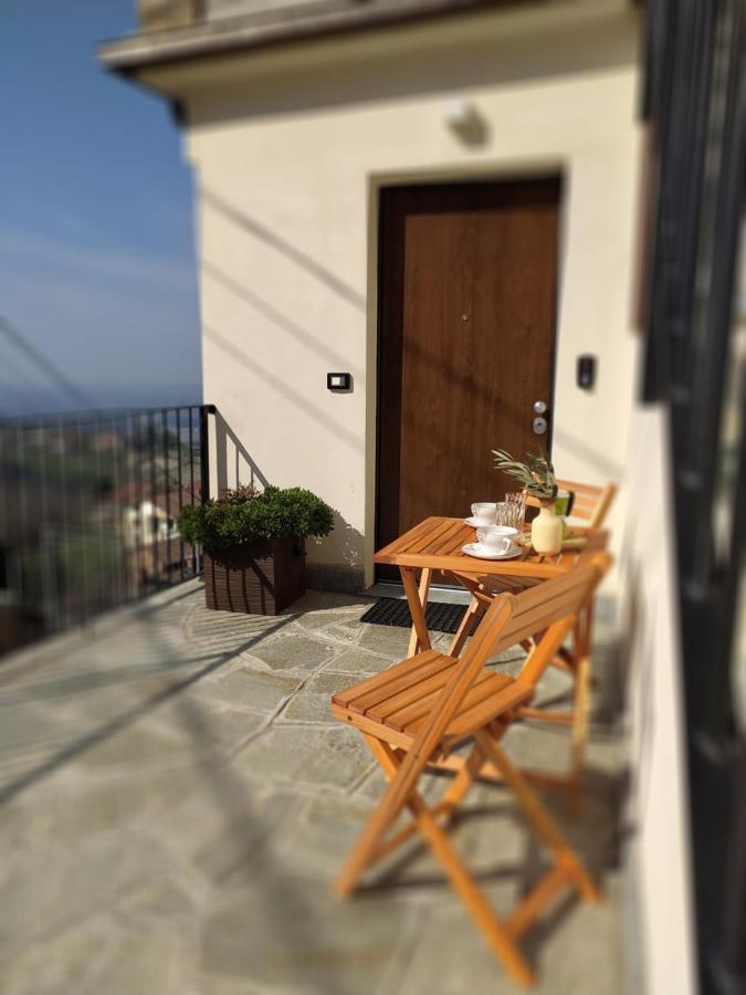 Casa Mantel Holiday Home Panoramic View In Langhe Novello Ngoại thất bức ảnh